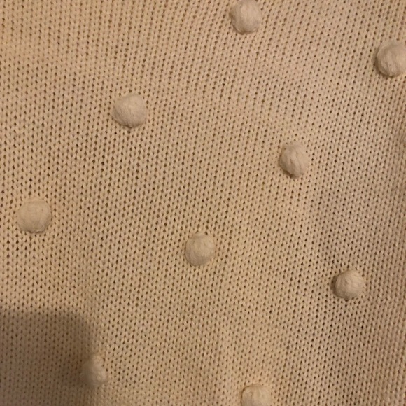 Popcorn White Sweater - Picture 3 of 7